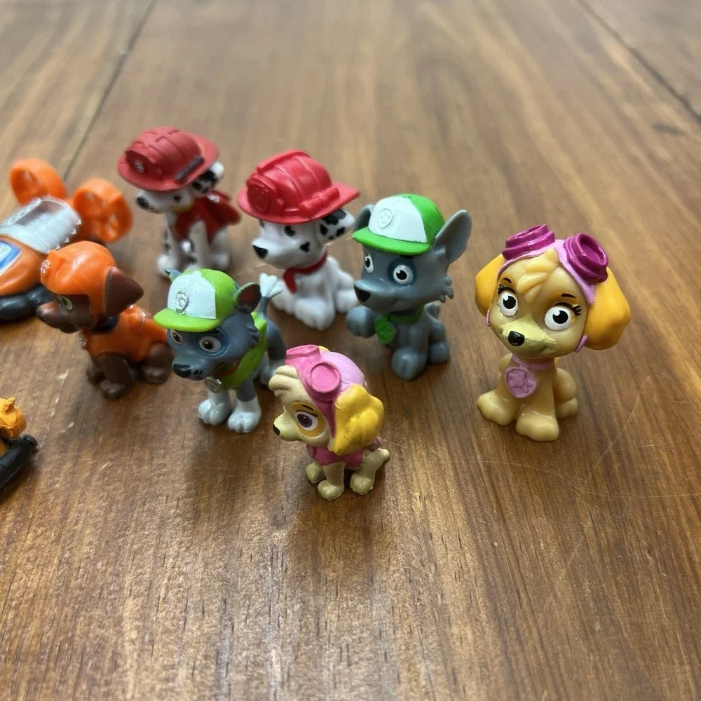 PAW Patrol Mini Figure Accessory Lot Zuma Rocky Marshall Skye Sea Patrol